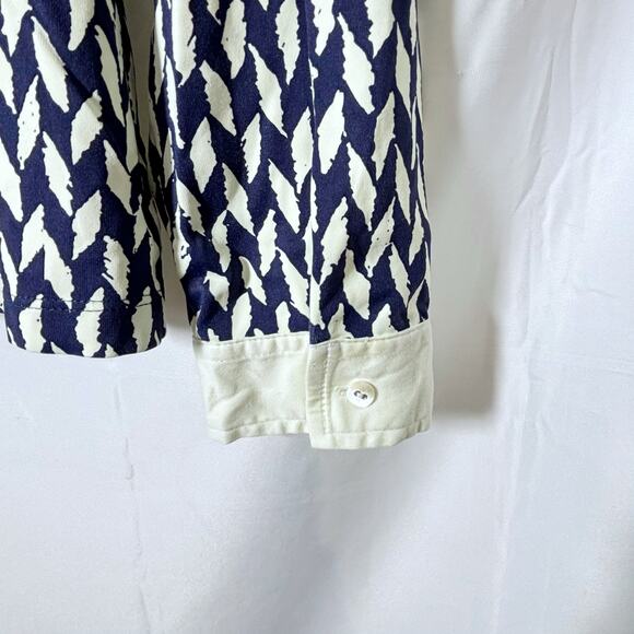 J. McLaughlin Navy White Geometric Print Collared Button-Up Top | Size M - Picture 5 of 6